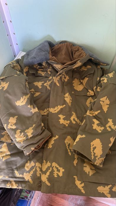 Продам бушлат новый