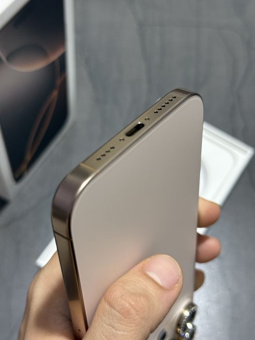 iPhone 16 Pro Max Desert Titanium 256GB ! Mega Ofertă !