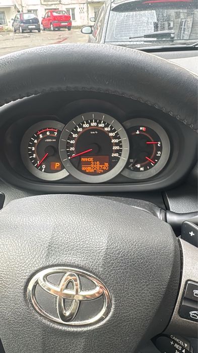 toyota rav 4, an 2012