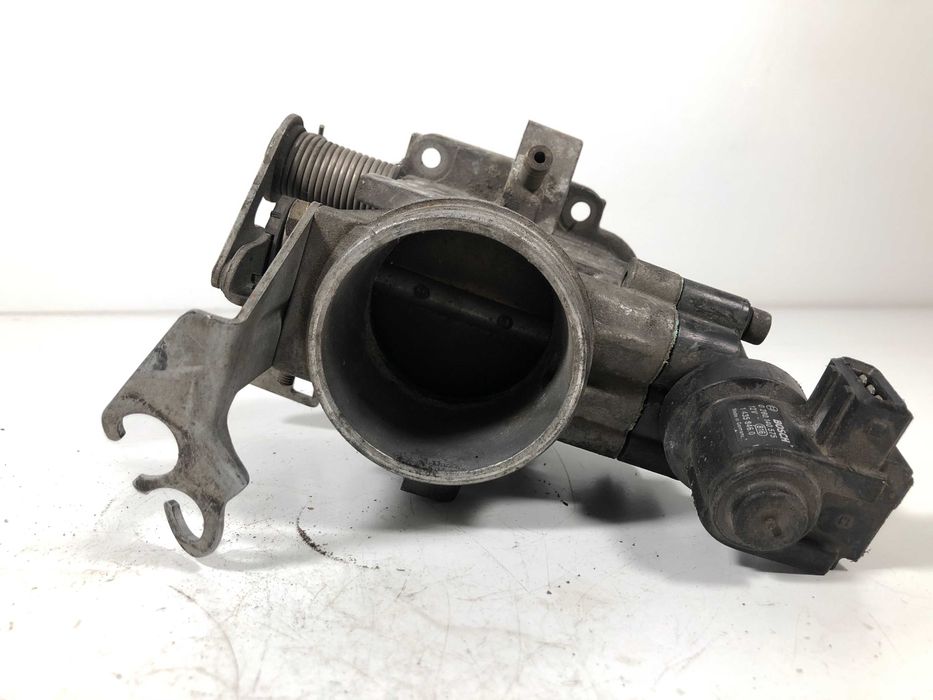 Дросел Bmw E46 1,8 118кс