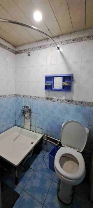 Чирчик шахри 
Троицкий
1-хона 1-этаж 
Квартира Ижарага Берилади атап