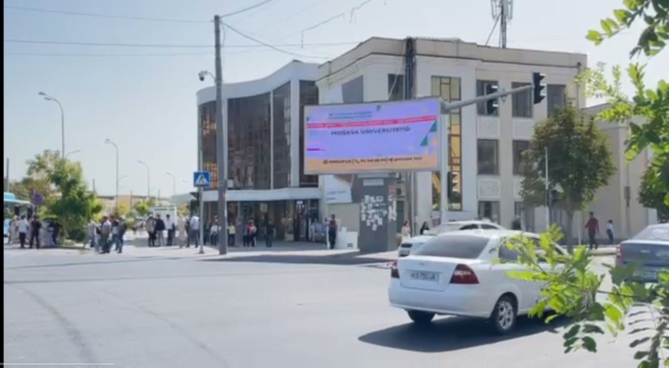 Led ekranlarda reklamalar/ Реклама светодиодный экраннах