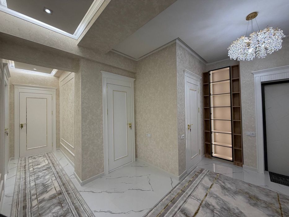 Продается 3х комнатная кв. 67м2. Отоичное предлодение. Гагарина.