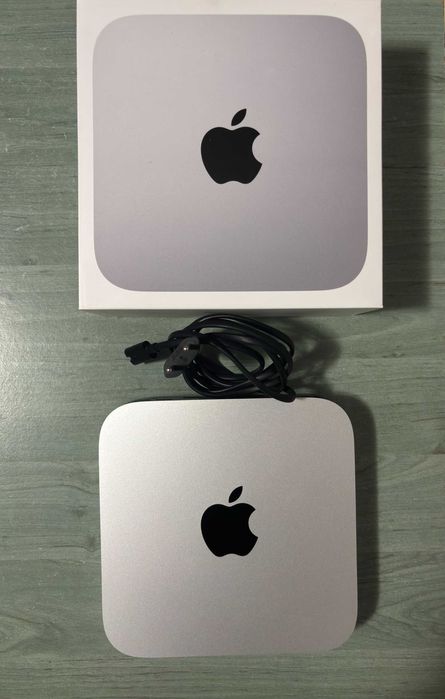 Mac mini M2 (8GB RAM / 256GB SSD)