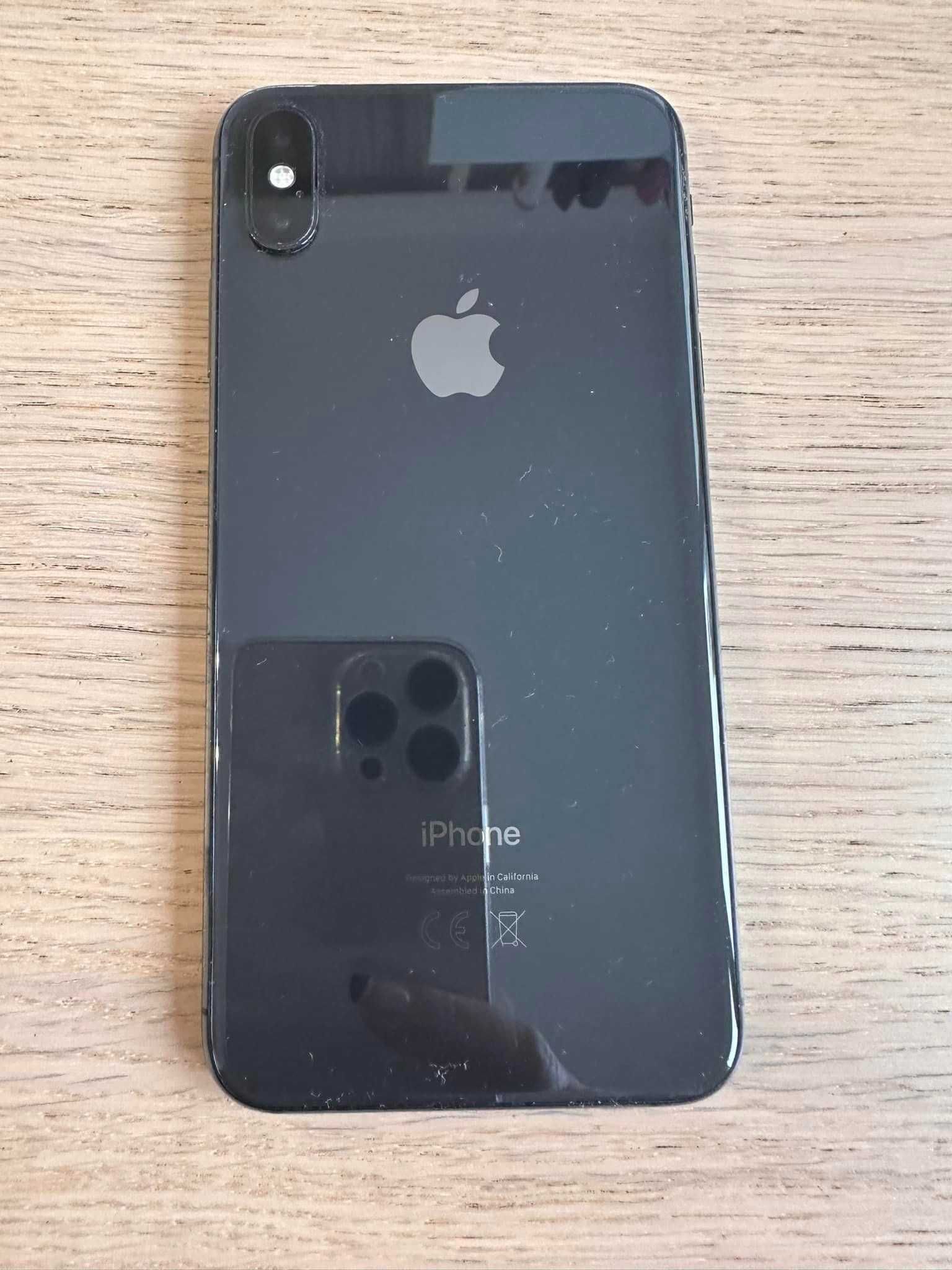 Продавам IPhone XS Max , в отлично състояние