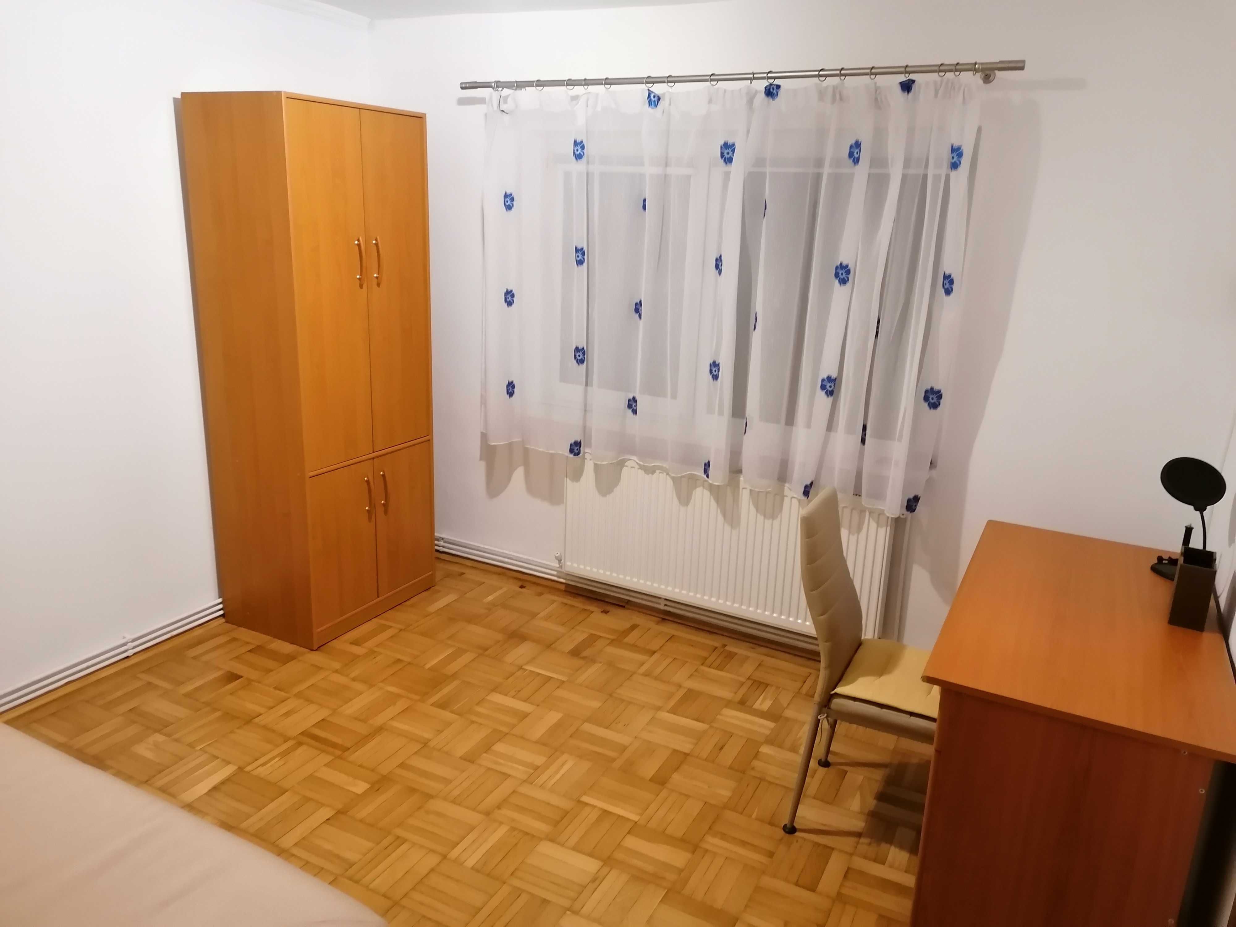 Apartament 2 camere de inchiriat, zona Banat