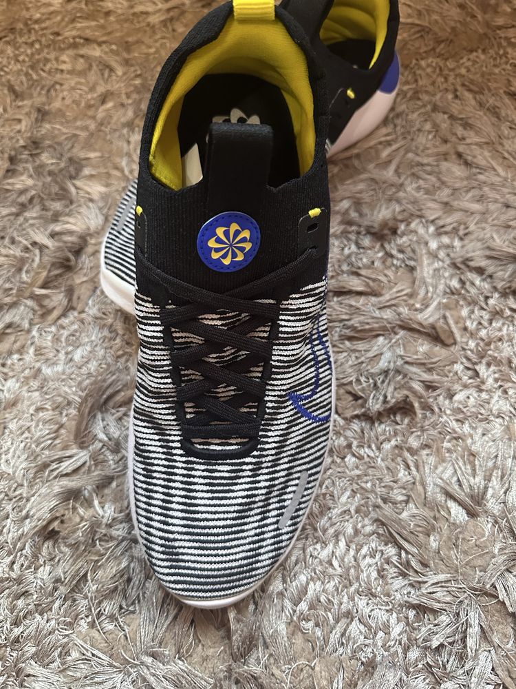Маратонки Nike Free Running