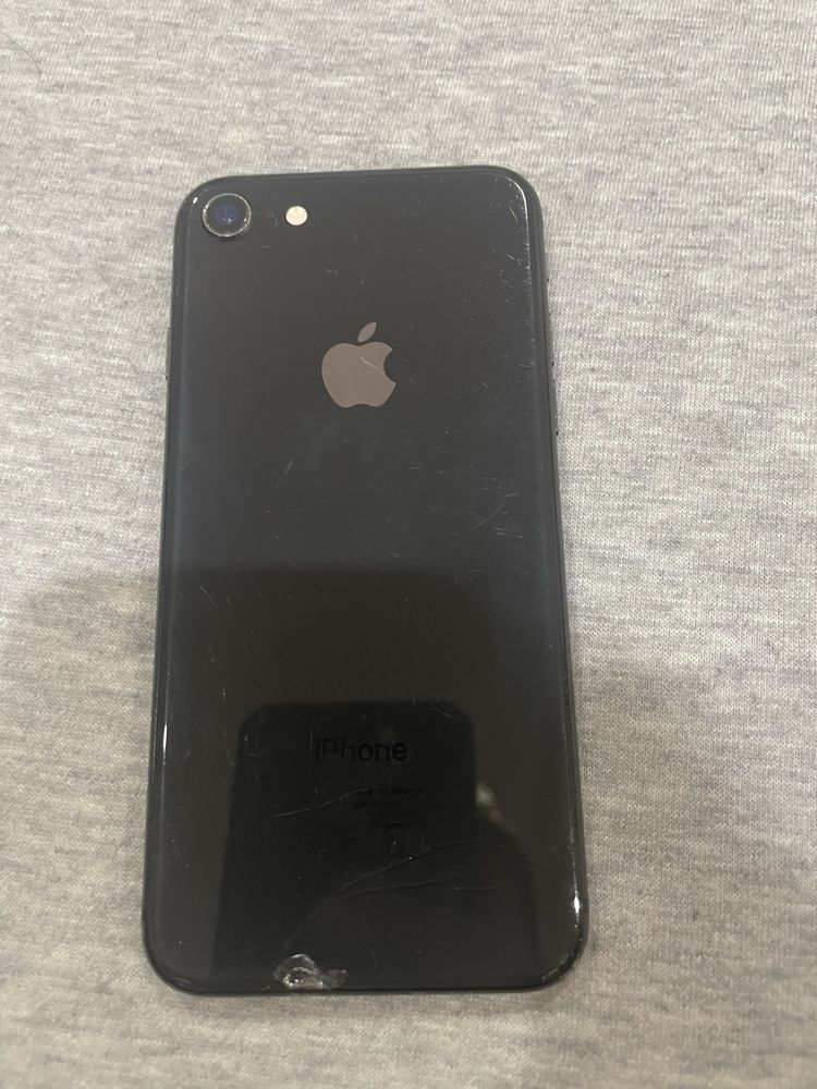 Vand Iphone 8 , decodat
