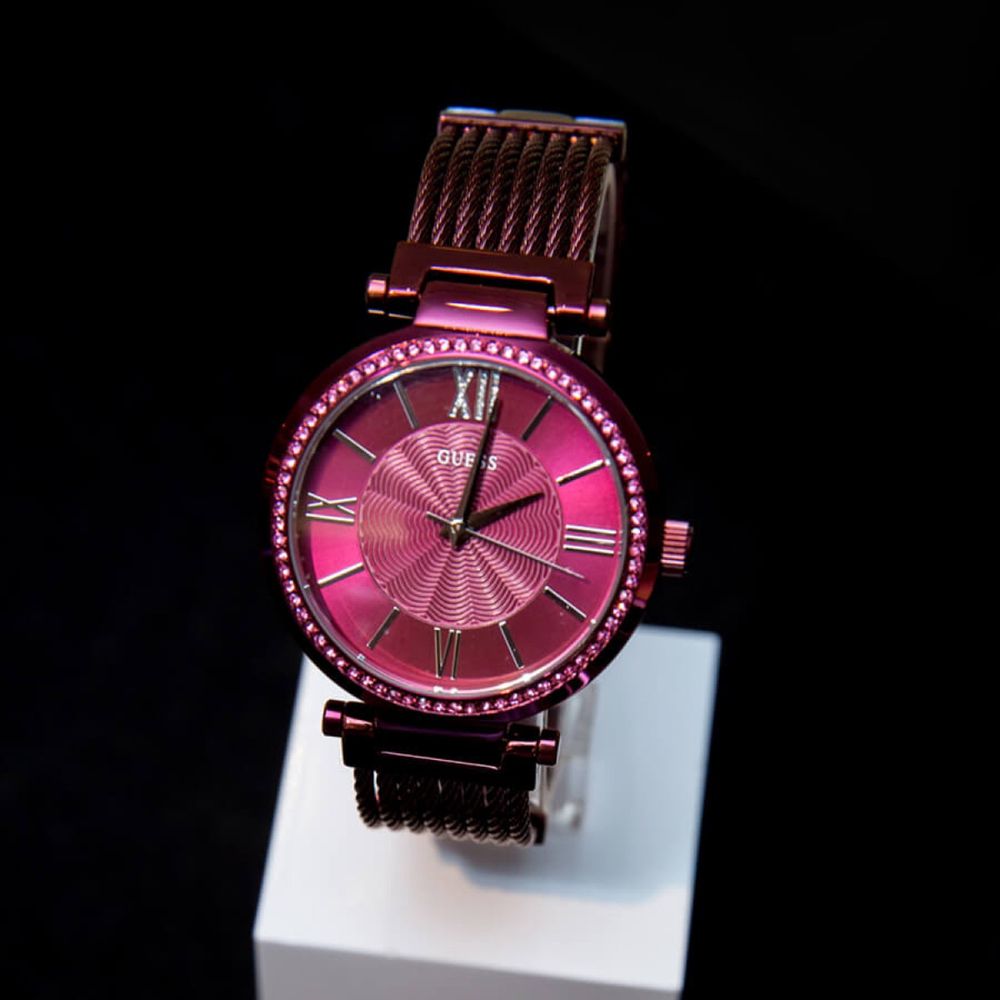 Дамски Часовник GUESS W0638L6 Limited edition Като нов