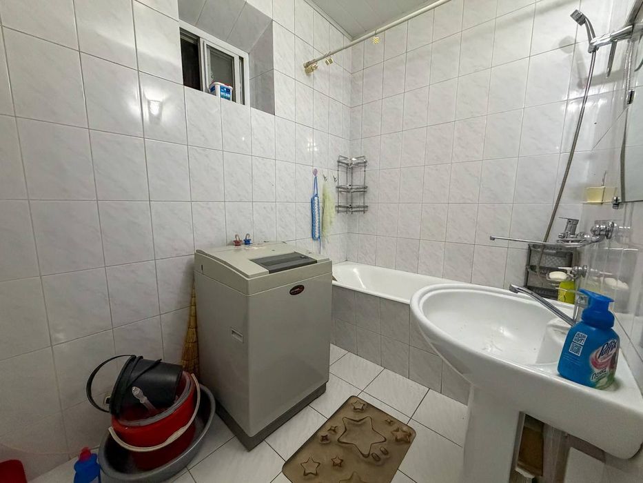 Продам 3/4/4 Буюк ипак йули метро Банковский дом