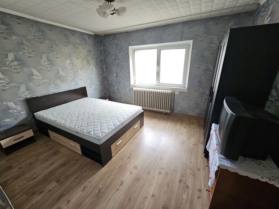 Inchiriez Apartament decomandat 2 camere