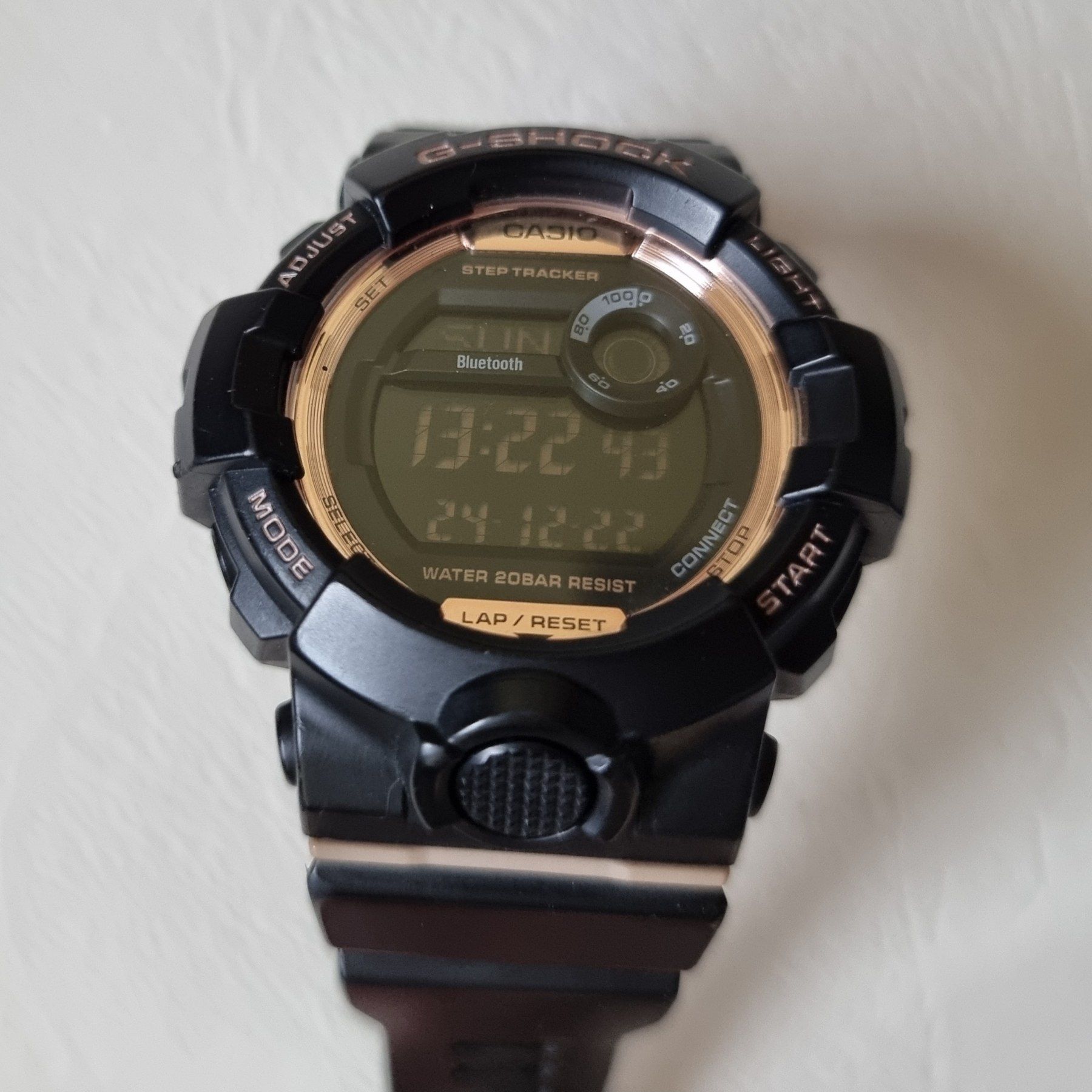 Часовник G-Shock