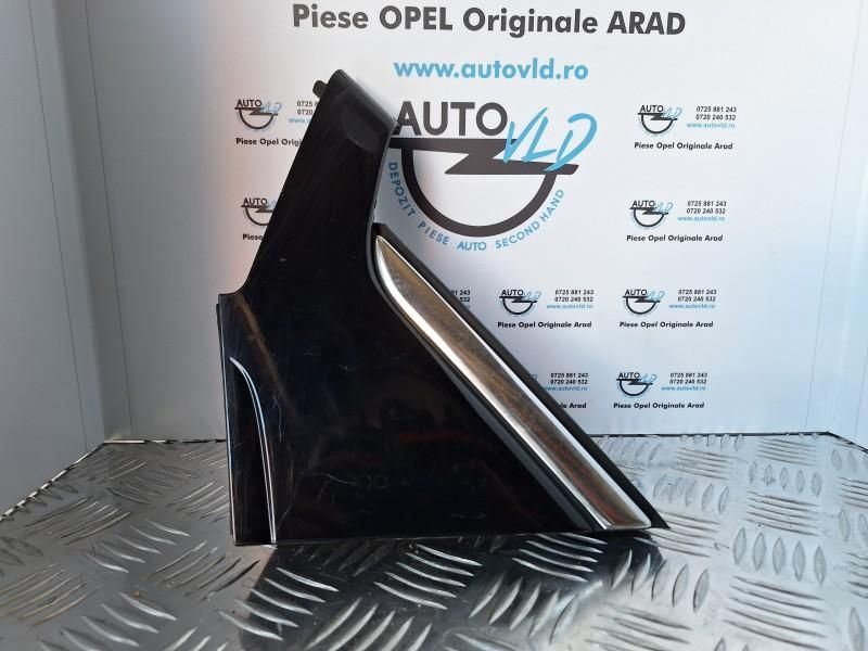 Ornament mulaj geam oglinda stanga fata Opel Adam Rocks