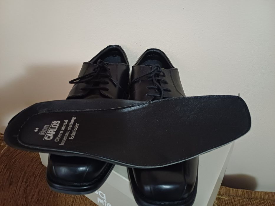 Noi!Pantofi piele 44