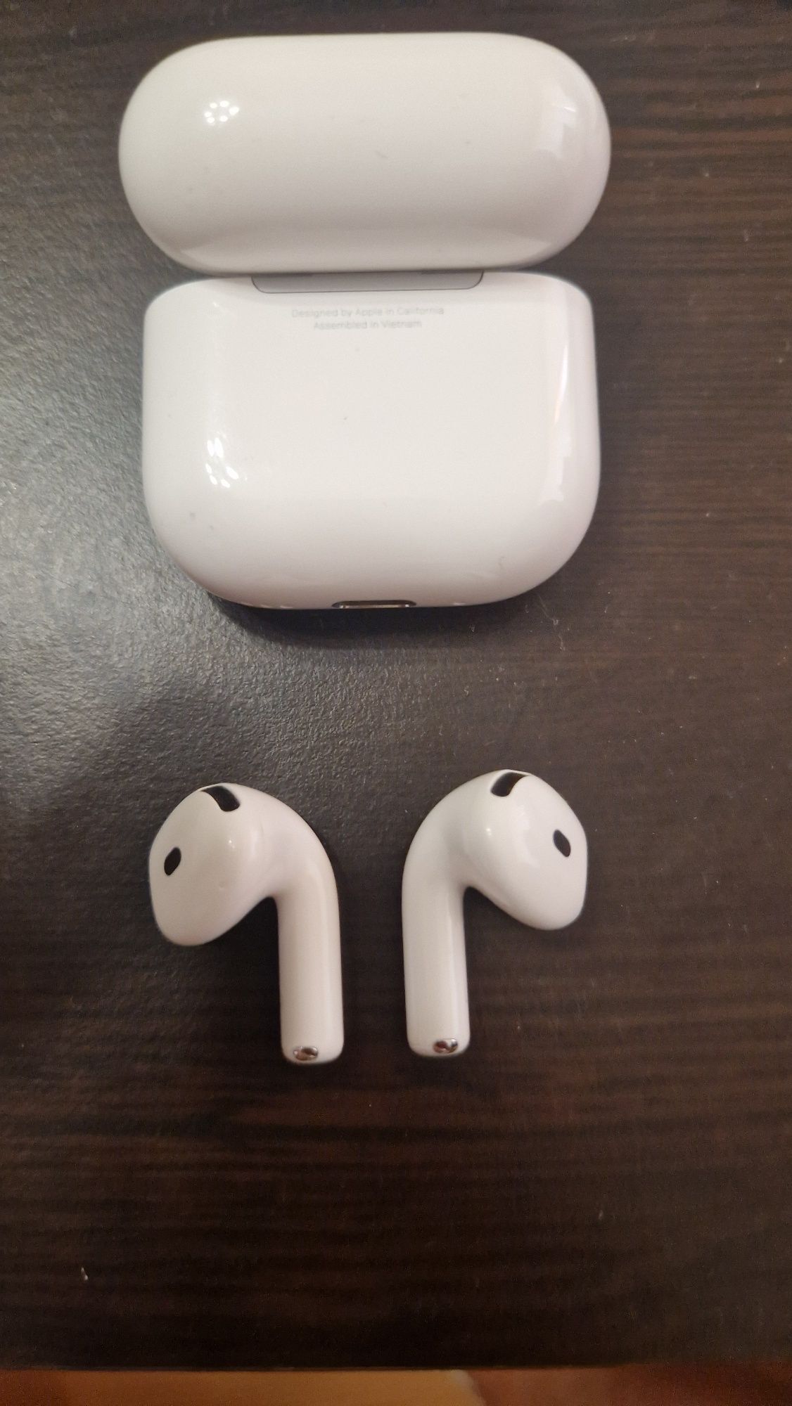 Слушалки Apple AirPods 4 (ANC)