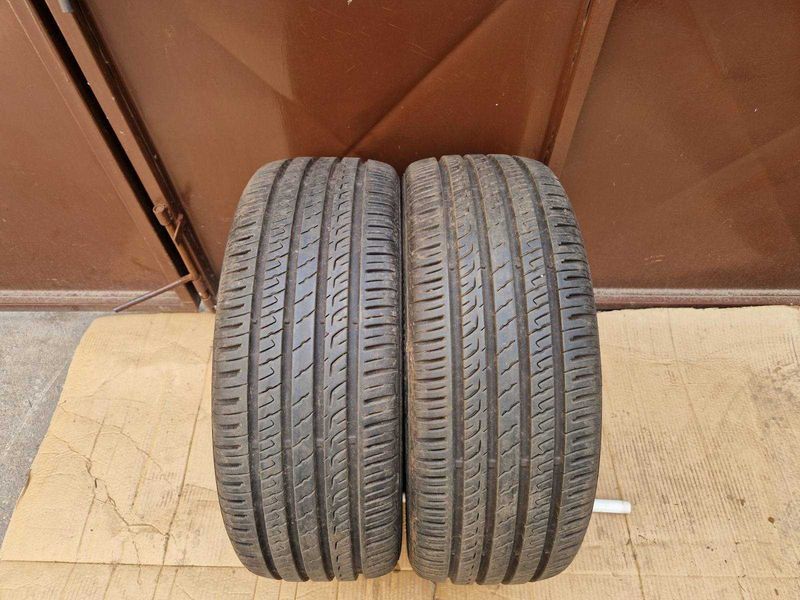 2 Barum R18 215/45
летни гуми
DOT1021