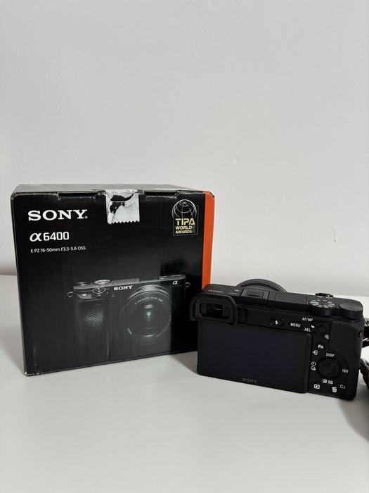 Sony a6400 / 950 cadre / ca nou
