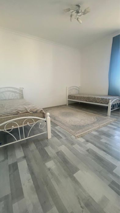 2 х комнатную квартира сдам посуточна