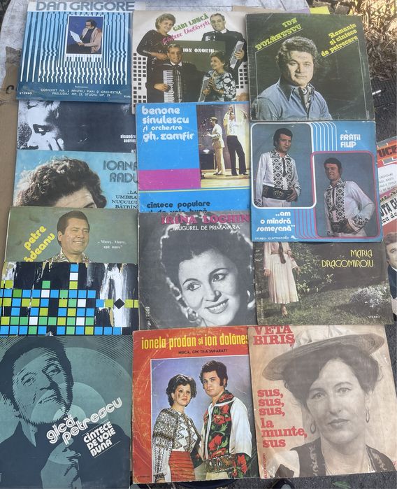 Colectie Discuri Pickup  muzica veche Romaneasca si straina . 60 buc