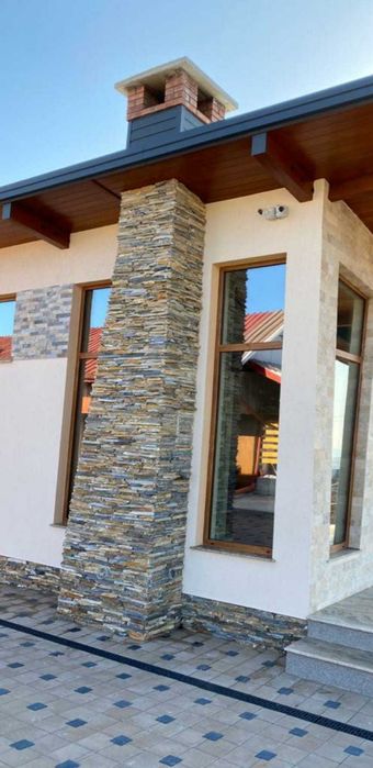 Piatra decorativa , Marmură thassos și Travertin