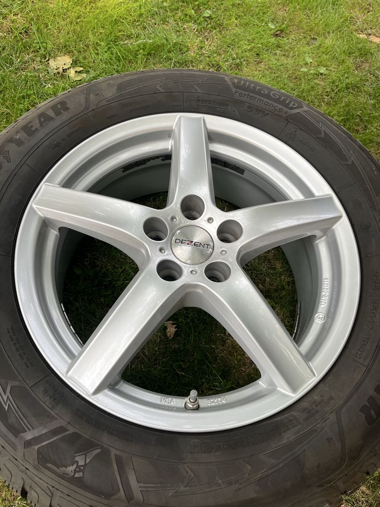Джанти Dezent 17 5x108 със зимни гуми Good Yaer Ultra Grip 225/65/17