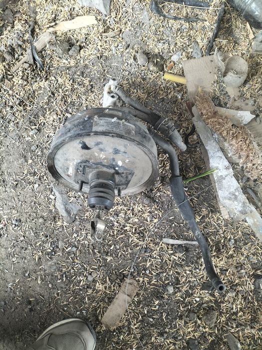 Продам вакуум на Митсубиси Галант Е 55 хчбк