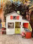 Casuta pentru copii Smoby Friends Playhouse Neo cu gradina