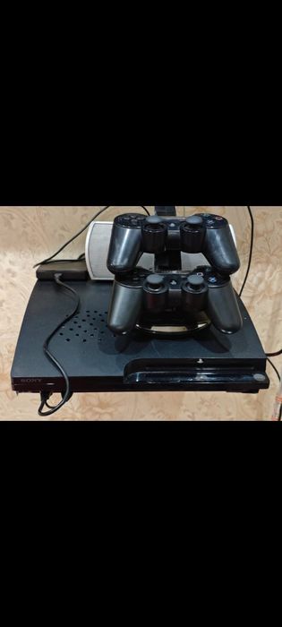 Продам  Soni Плейстейшен 3  отличном состоянии