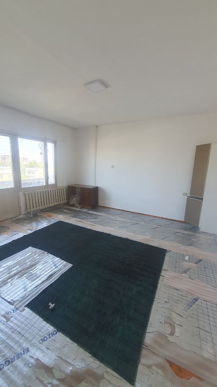 Massiv4 da 2xonali kvartira arendaga beriladi