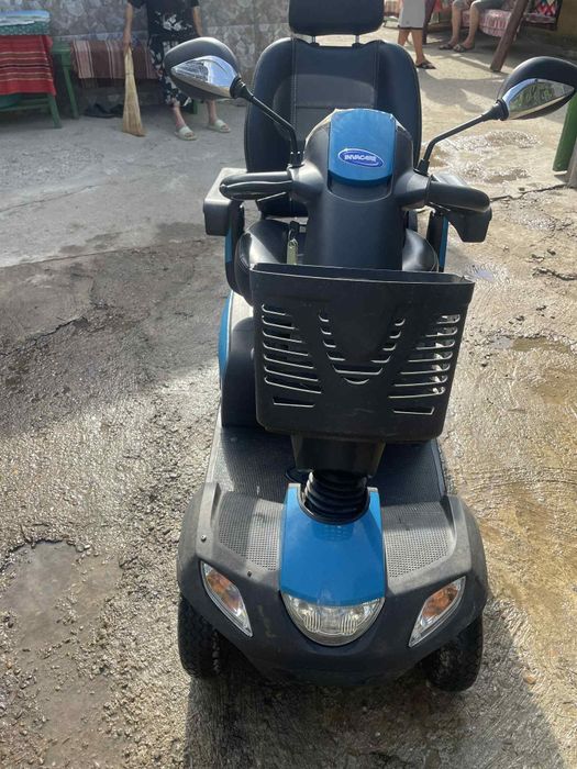 Vând Scuter electric