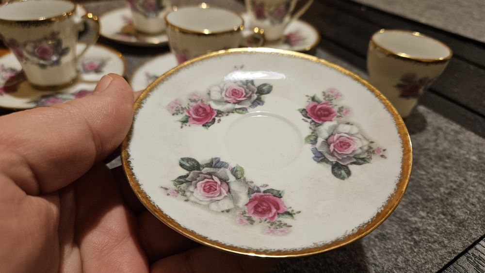 Set cesti cafea vechi din portelan