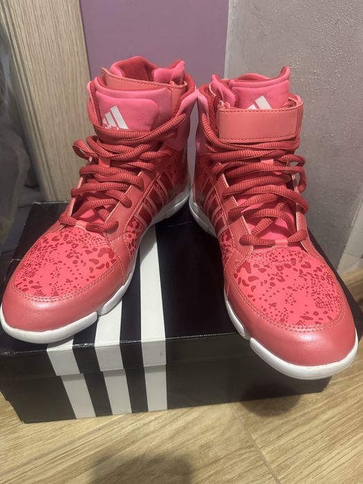 Нови маратонки Adidas