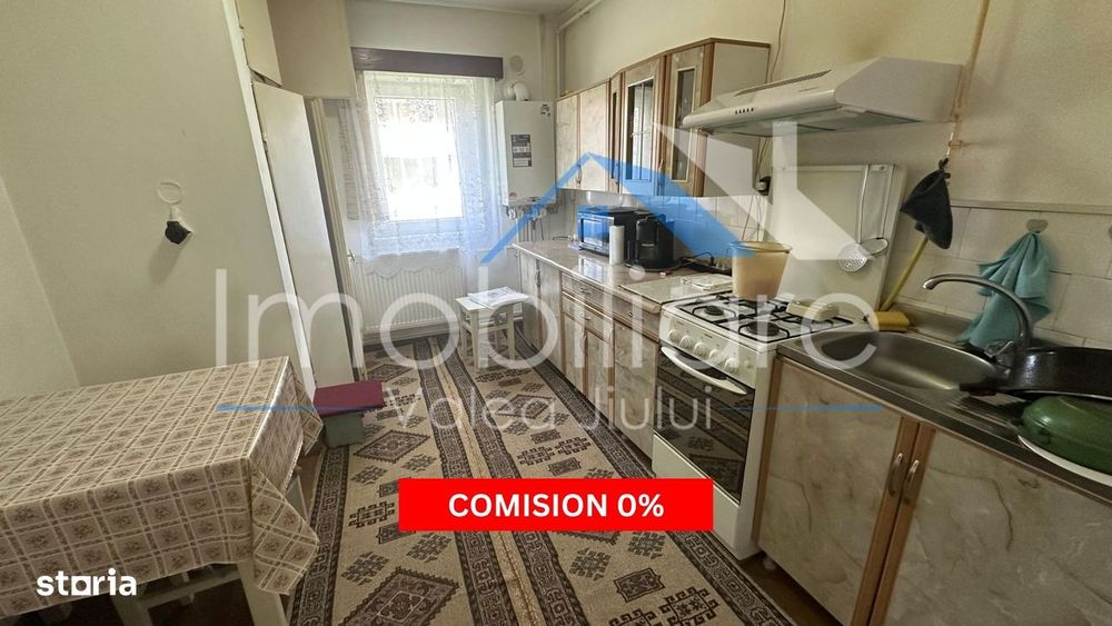 Apartament 4 camere Petrosani – Zona Centrală