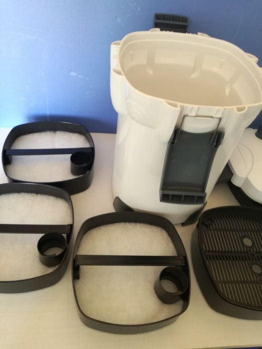 Външен филтър за аквариум - канистър