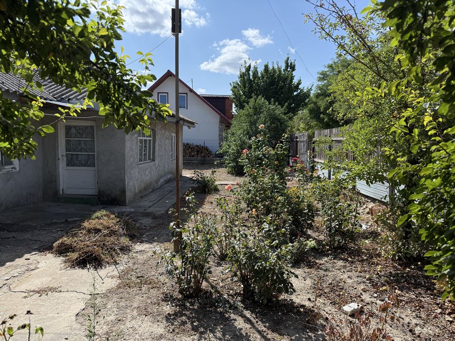 De vânzare casa în cartierul Magureni