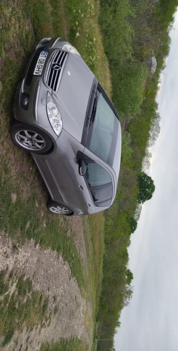 Vând  Mercedes 2006