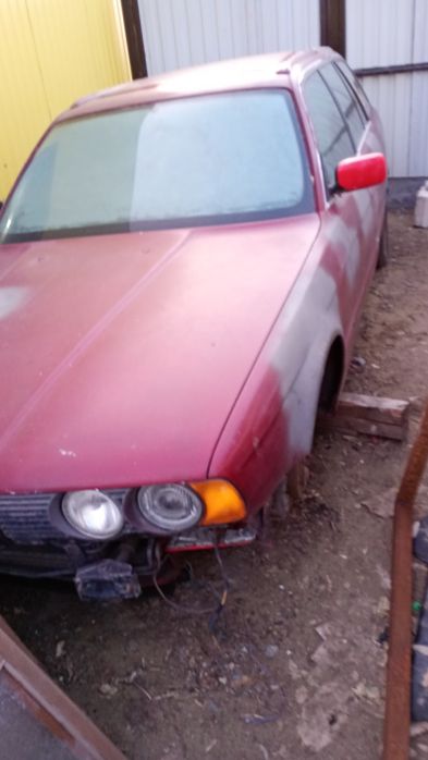 Обменяю на волгу. Машу делали под проект. Двигатель целый . Турбо дизе