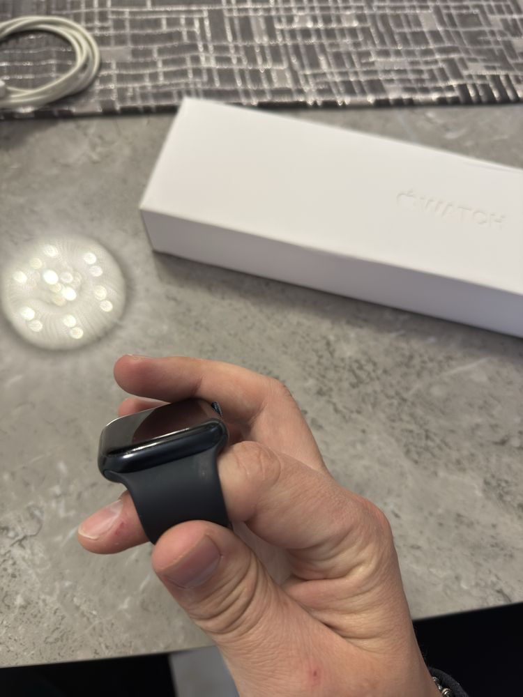 Apple Watch 7 GPS + Cellular