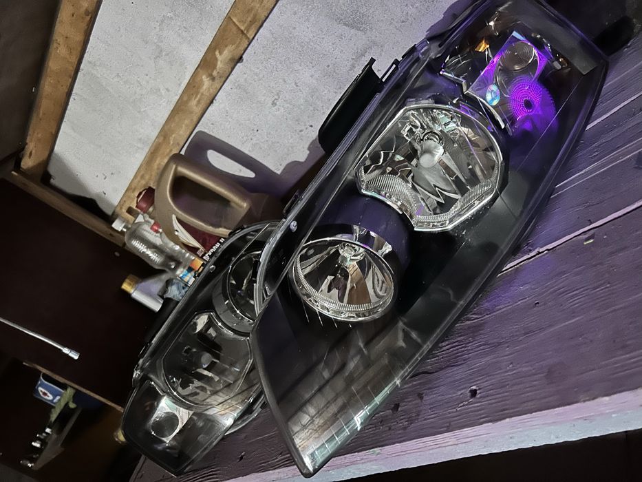 Продам новые фары audi А3