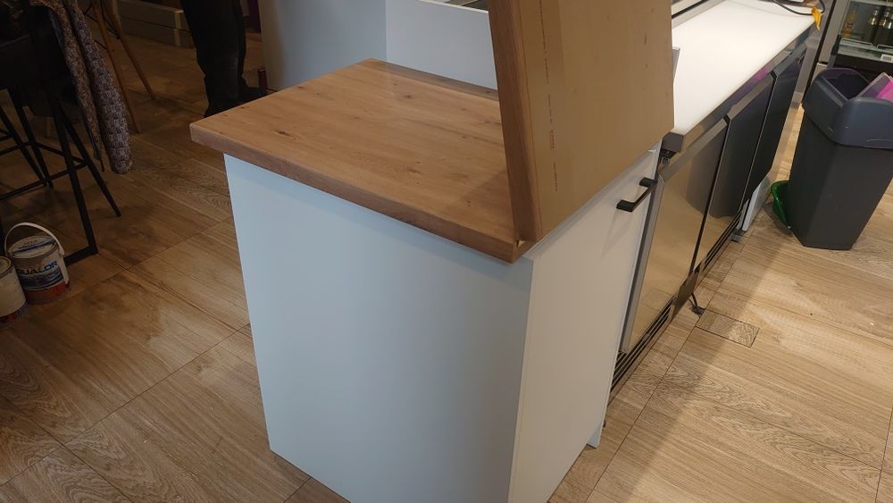 Мебелно обзавеждане