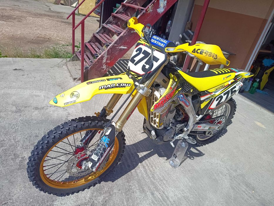 Vând Suzuki RMZ 250 cc