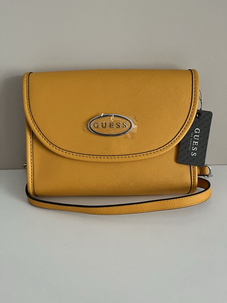 Дамска чанта Guess
