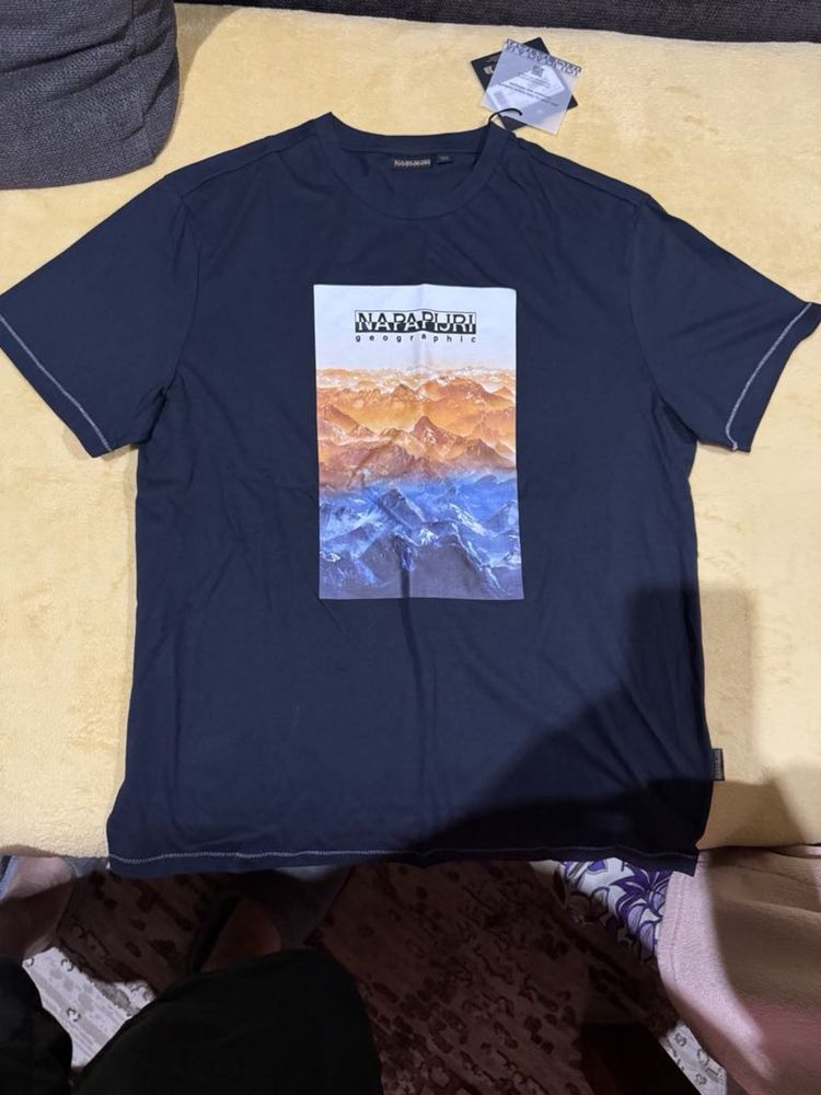 Продавам оригинални тениски Nike,Napapijri,North Face