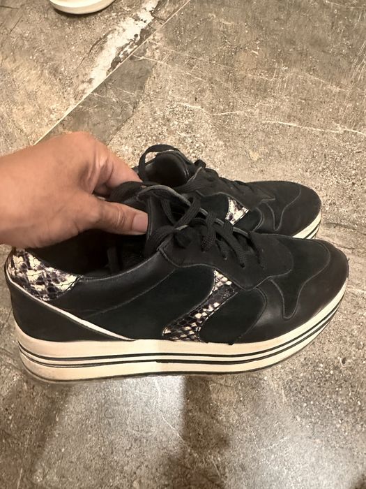 Кроссовки демисозонка/лето, 5000 тг