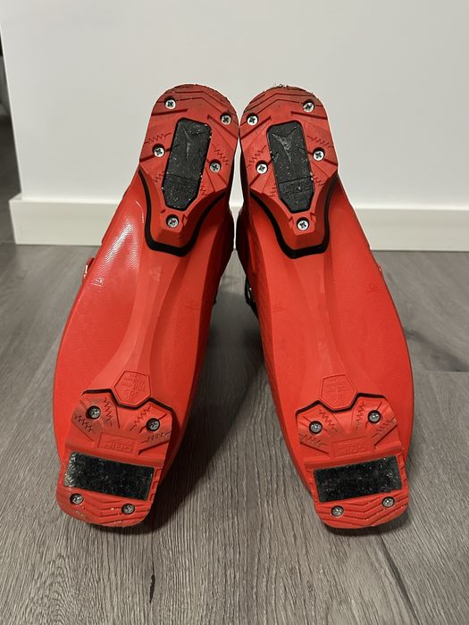 Clapari Atomic Hawx Prime 120S GW Red/ Black marime 30-30,5 cm