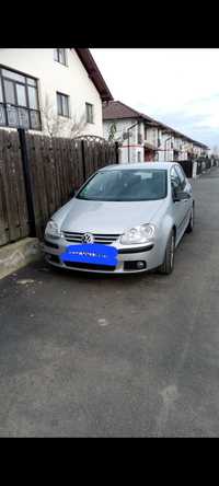 Vând/schimb Volkswagen golf 5 blue motion