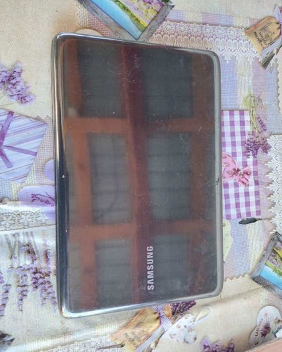 Dezmembrez Laptop Samsung R540
