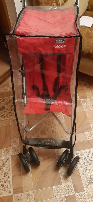 Продам прогулочную коляску для ребенка