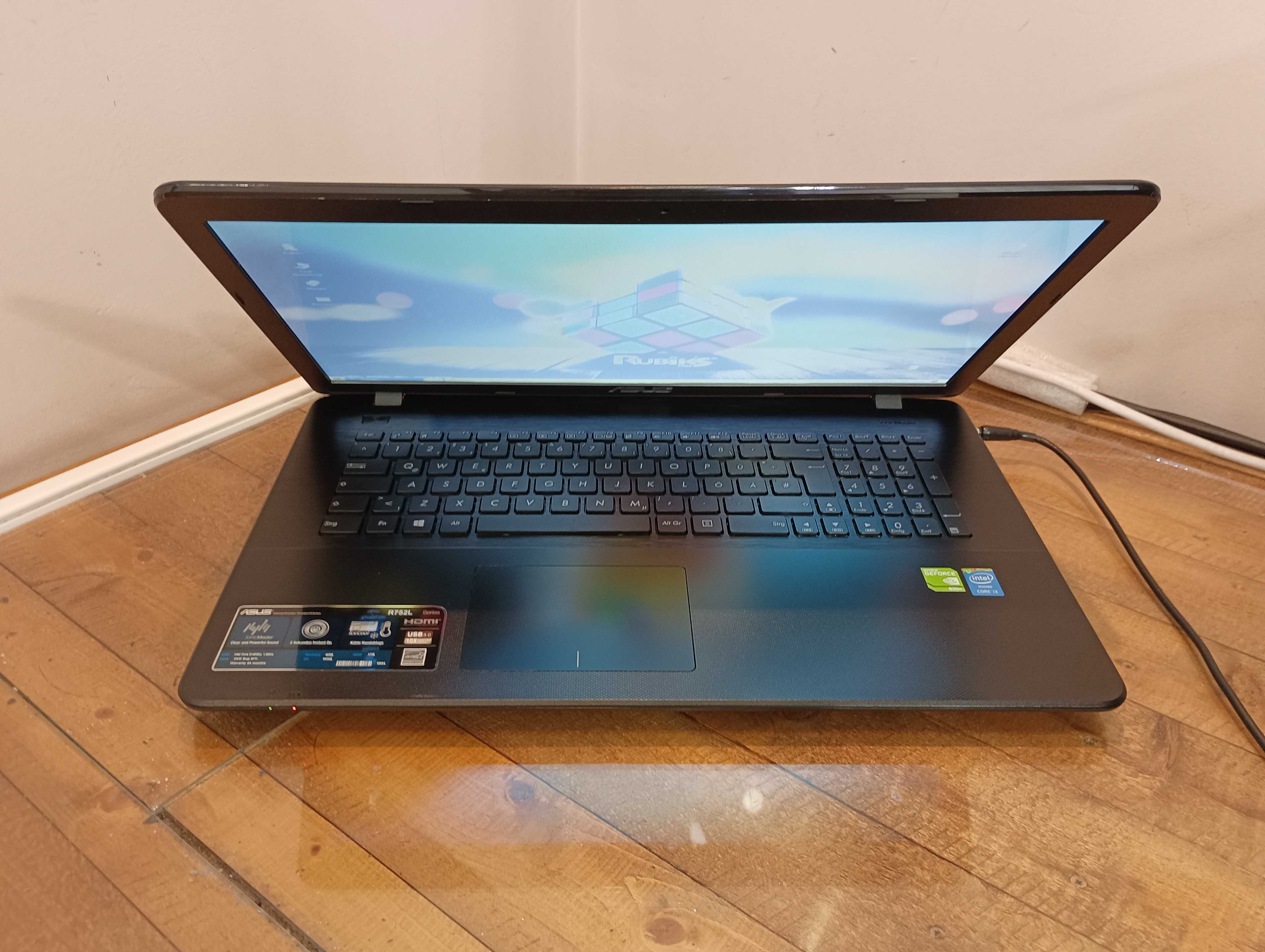 Лаптоп Asus R752L - i3 4030U 2GB Видео
