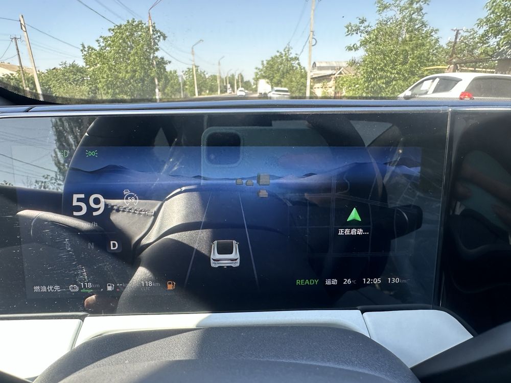Срочно новая Leap motor c01 гибрид